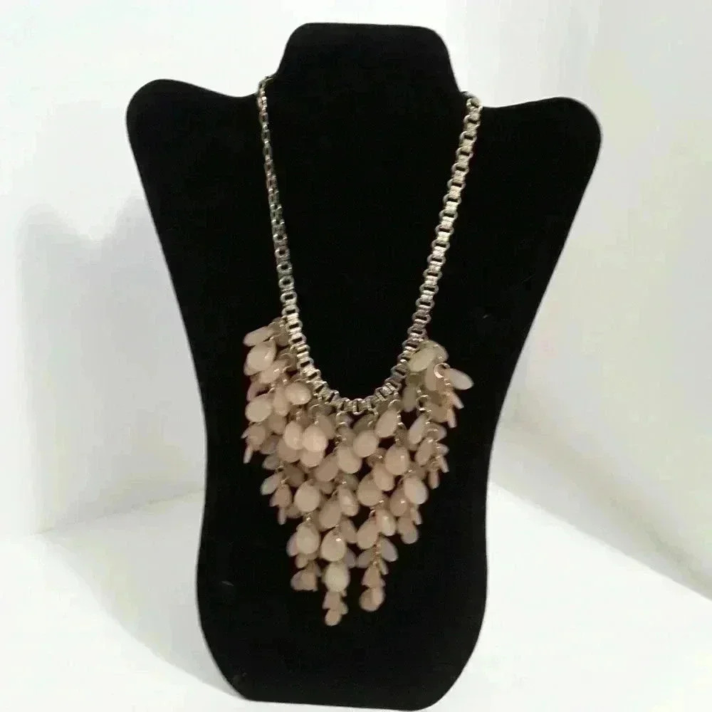 RJ Graziano Gorgeous Light Pink Necklace 44$